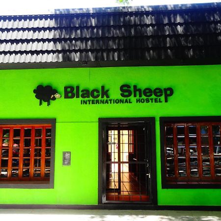Black Sheep International Hostel Mendoza Ngoại thất bức ảnh