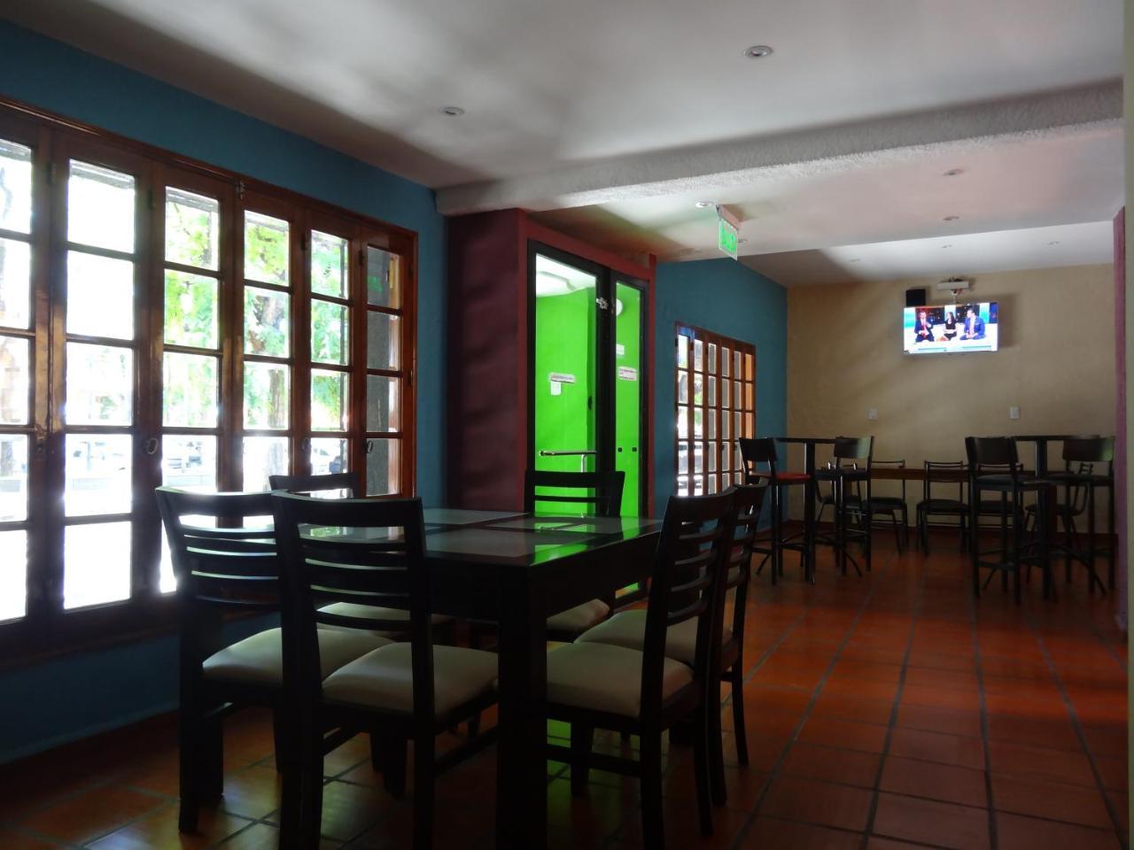 Black Sheep International Hostel Mendoza Ngoại thất bức ảnh