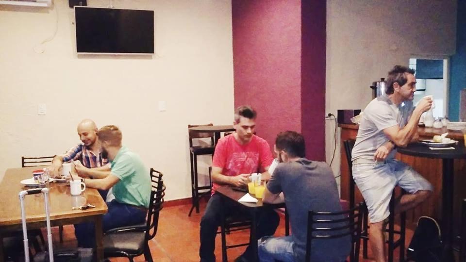 Black Sheep International Hostel Mendoza Ngoại thất bức ảnh